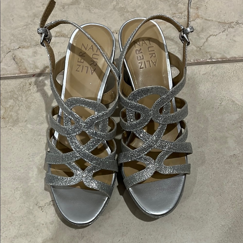 Naturalizer Women's Silver Strappy Sandals